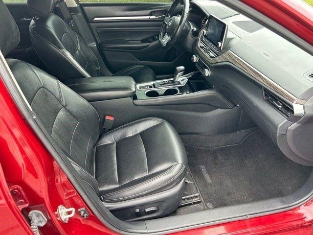 Nissan Altima  2021