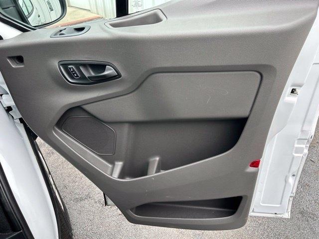 Ford Transit Passenger Wagon  2026