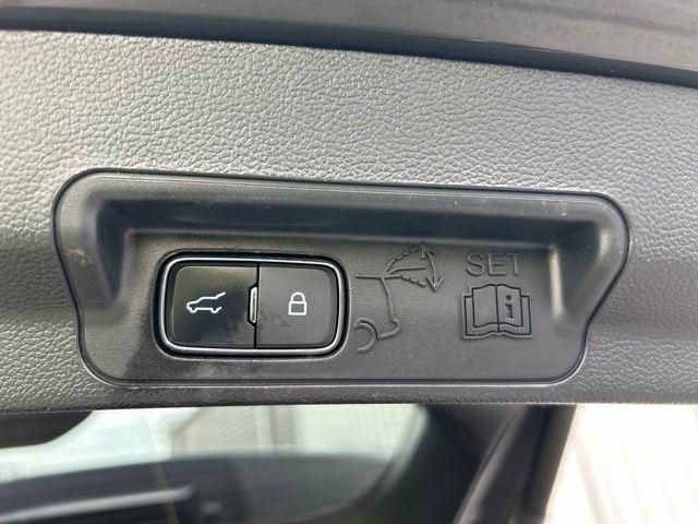 Ford Explorer  2023