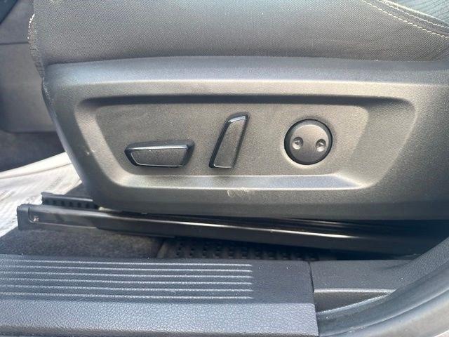 Nissan Rogue  2023