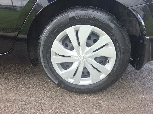 Nissan Versa  2024