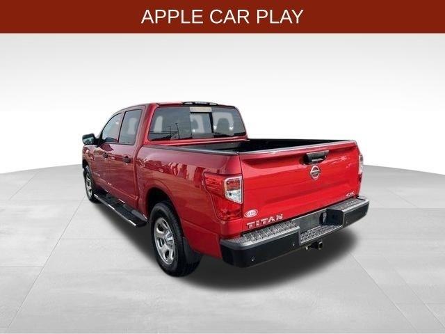 Nissan Titan  2021