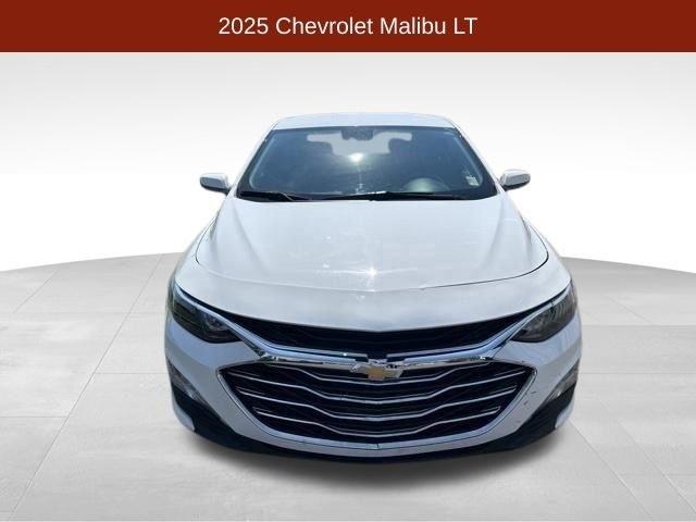 Chevrolet Malibu  2025