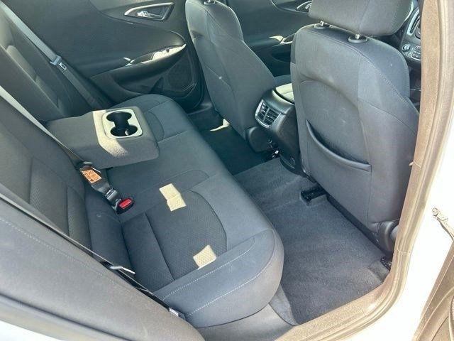 Chevrolet Malibu  2025