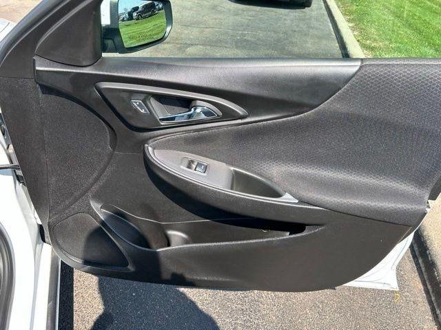 Chevrolet Malibu  2025