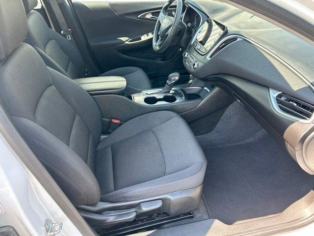Chevrolet Malibu  2025