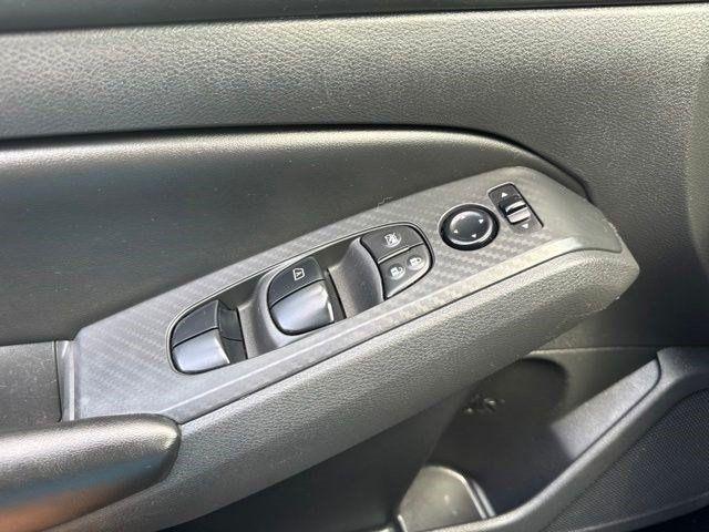 Nissan Altima  2023