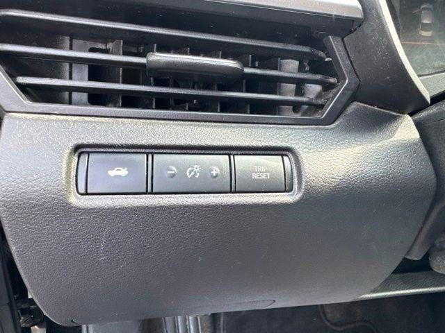 Nissan Altima  2023