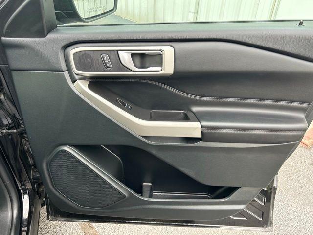 Ford Explorer  2023