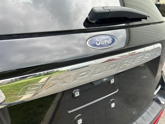 Ford Explorer  2023