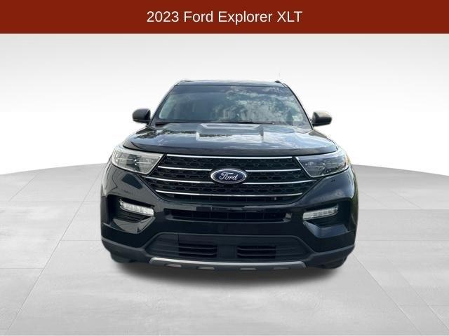 Ford Explorer  2023