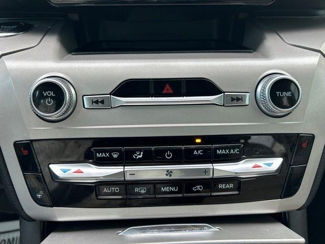 Ford Explorer  2023