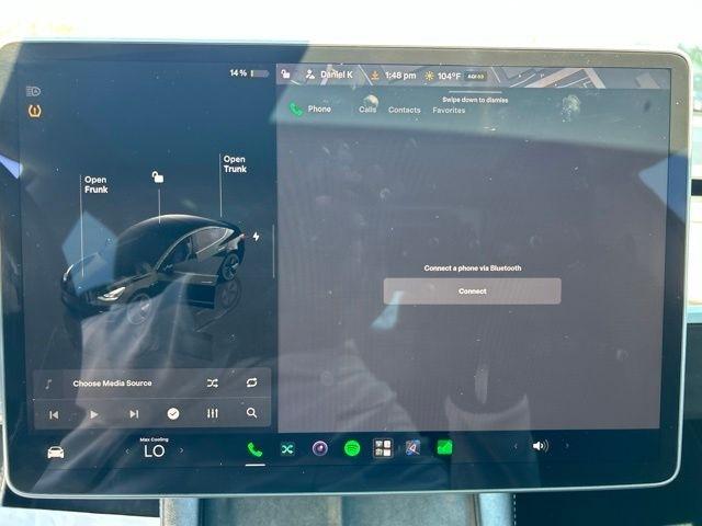 Tesla Model 3  2023