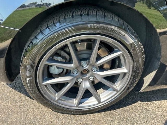 Tesla Model 3  2023