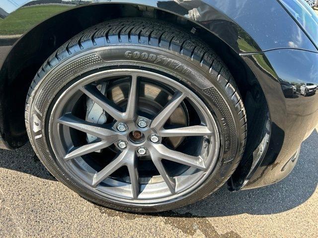 Tesla Model 3  2023