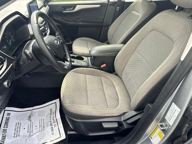 Ford Escape  2022