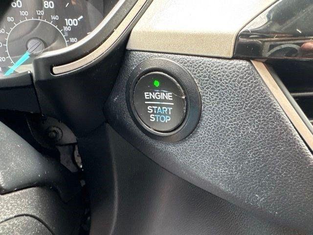 Ford Escape  2022