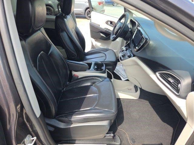 Chrysler Pacifica  2023