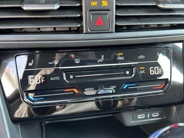 Volkswagen Jetta  2025