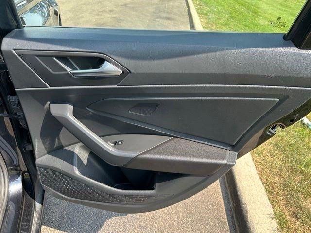 Volkswagen Jetta  2025