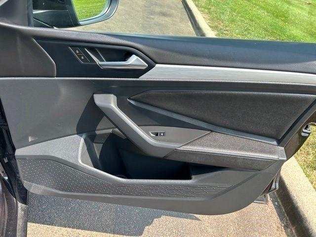 Volkswagen Jetta  2025