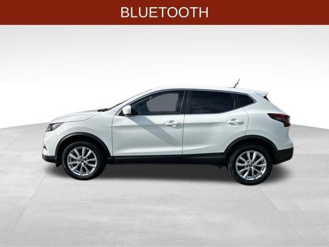Nissan Rogue Sport  2022