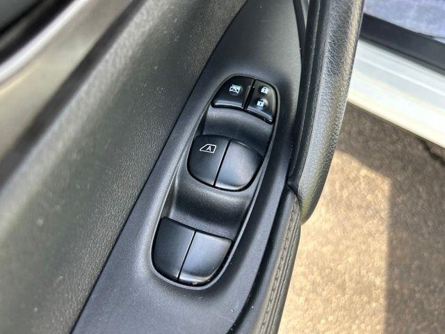 Nissan Rogue Sport  2022