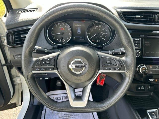 Nissan Rogue Sport  2022
