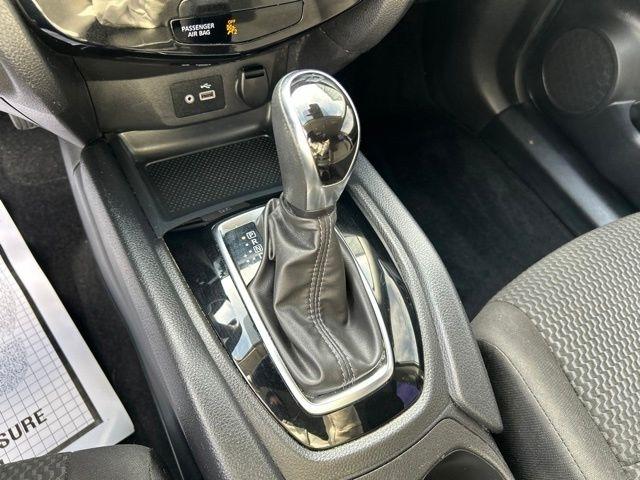 Nissan Rogue Sport  2022