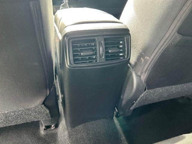Nissan Rogue Sport  2022