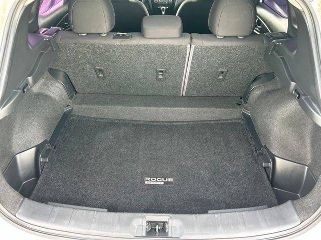 Nissan Rogue Sport  2022