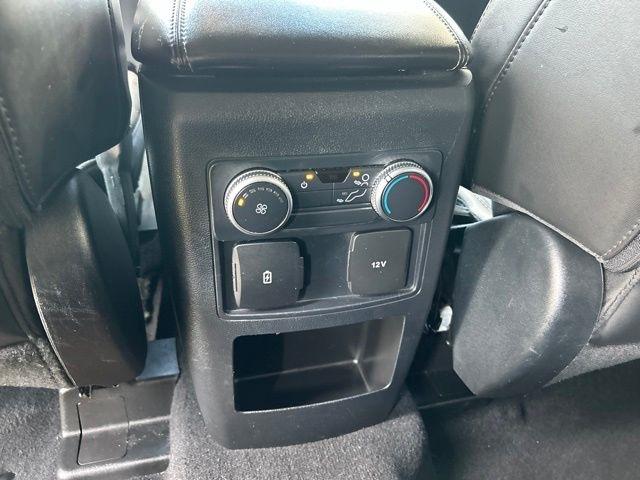 Ford Explorer  2021