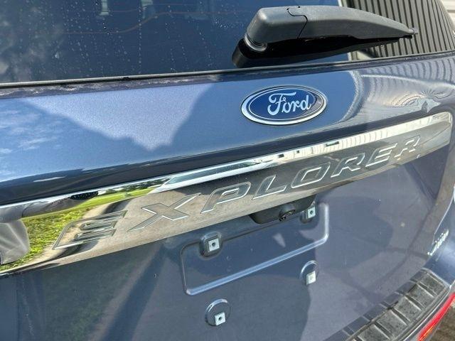 Ford Explorer  2021
