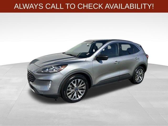 Ford Escape Titanium 4WD 2021