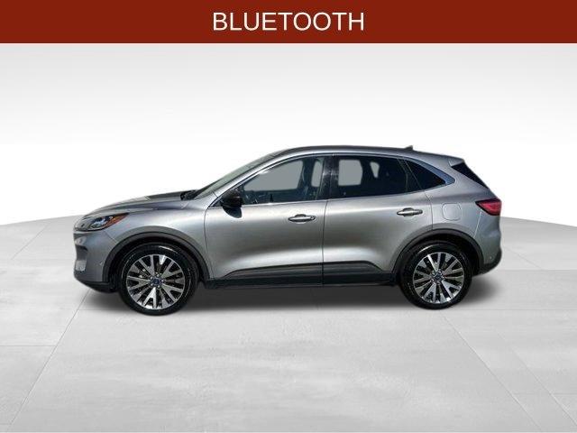 Ford Escape Titanium 4WD 2021