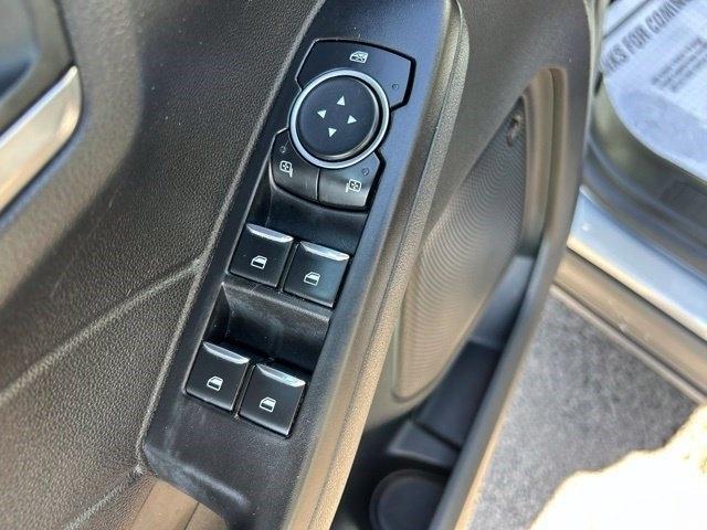 Ford Escape Titanium 4WD 2021