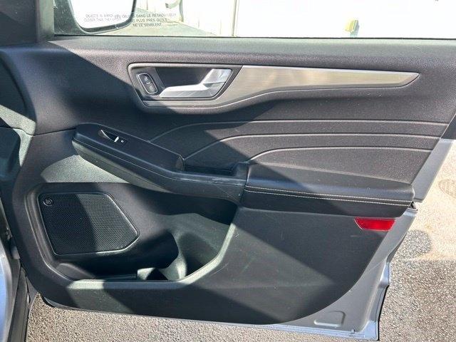 Ford Escape Titanium 4WD 2021