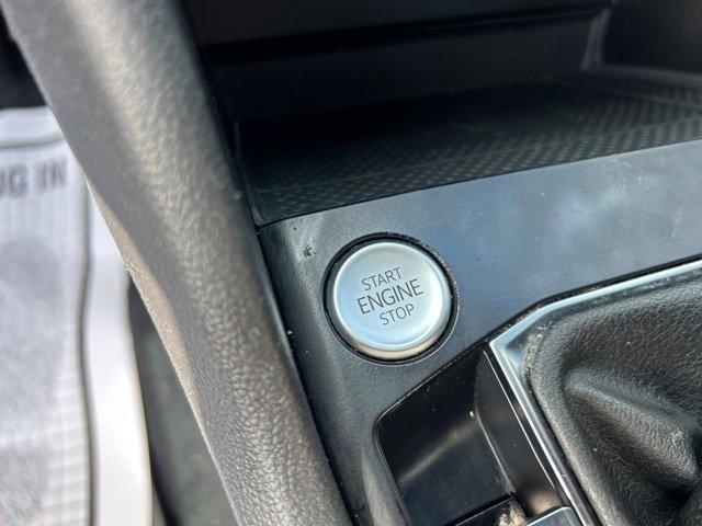 Volkswagen Taos  2022