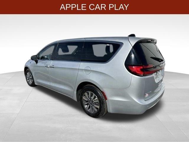 Chrysler Pacifica Touring L 2023