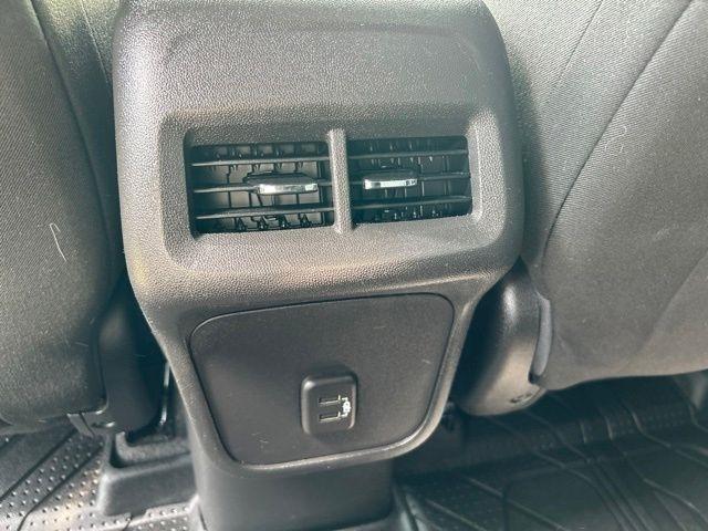 Chevrolet Equinox  2021