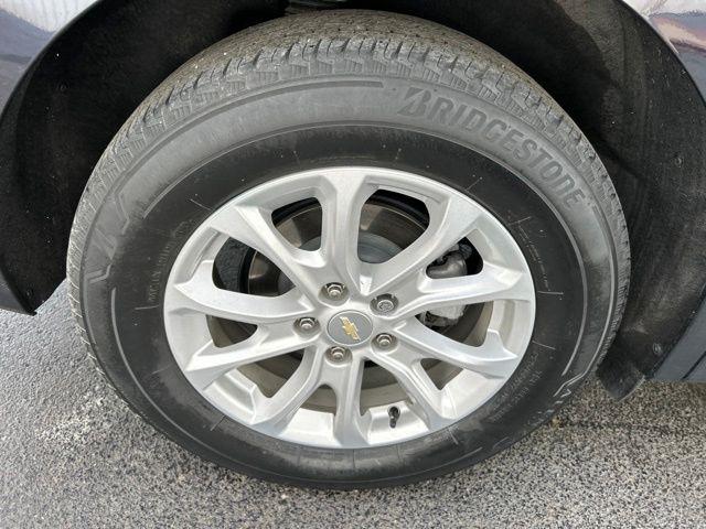 Chevrolet Equinox  2021