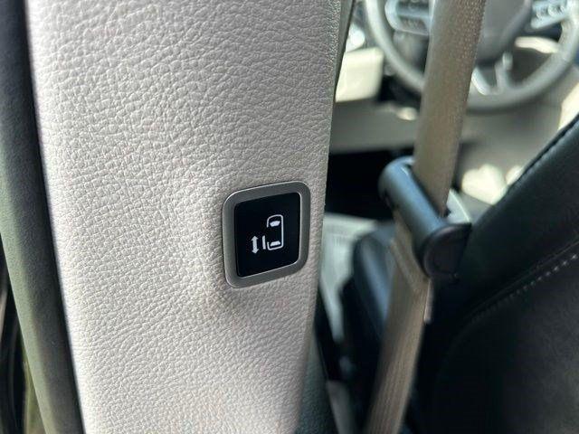 Chrysler Pacifica  2024