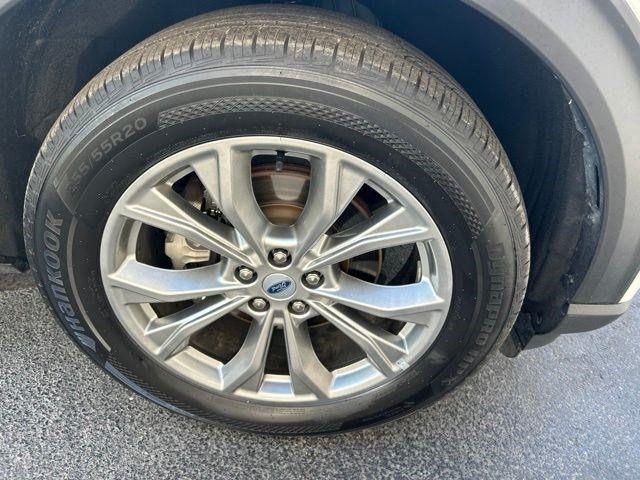 Ford Explorer Limited AWD 2023