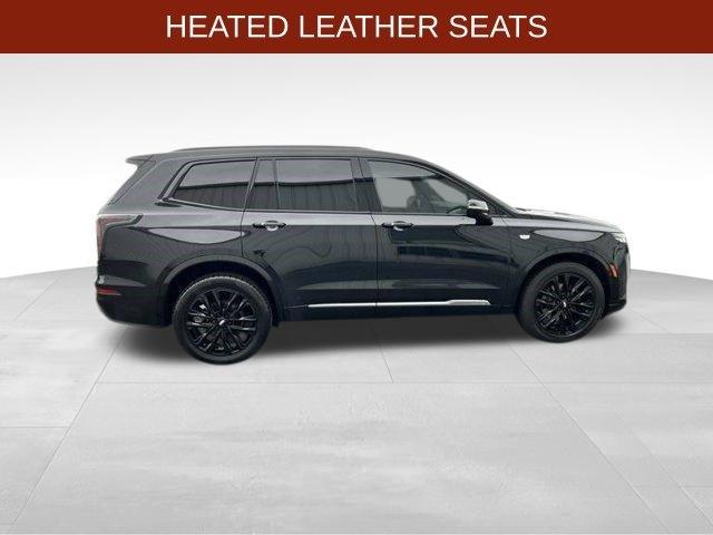 Cadillac XT6  2021