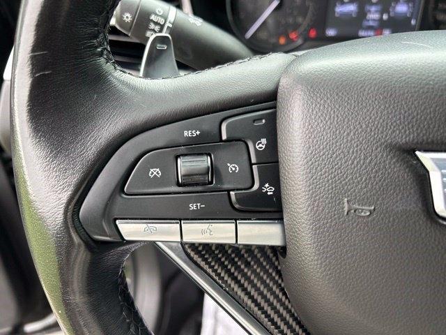 Cadillac XT6  2021