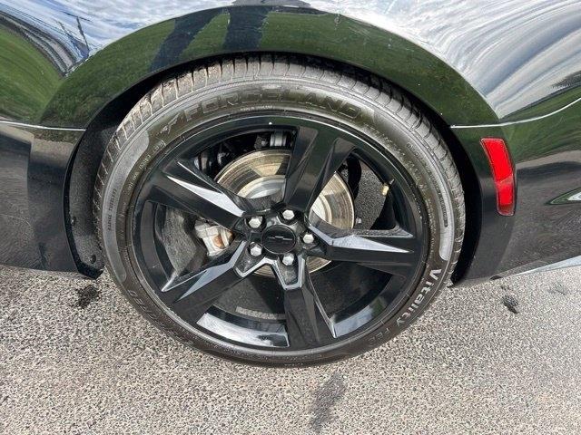 Chevrolet Camaro  2020