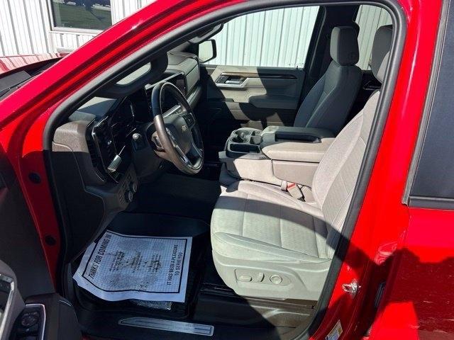 Chevrolet Silverado 1500 LT Crew Cab 4WD 2023