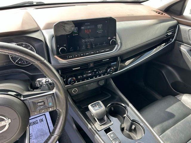 Nissan Rogue  2023