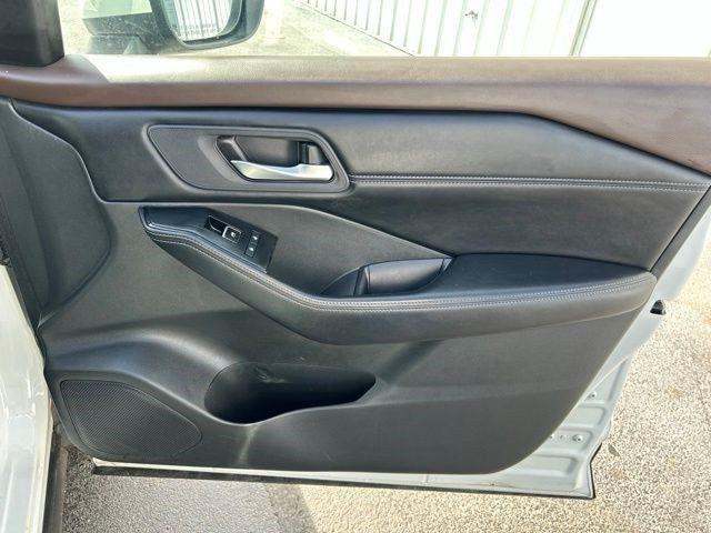 Nissan Rogue  2023