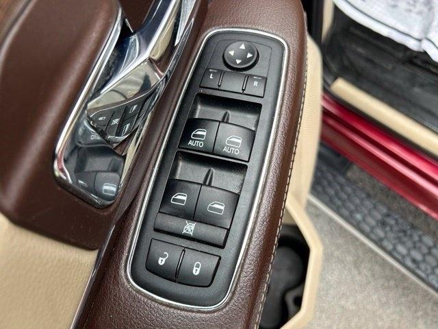 RAM 1500 Laramie Crew Cab SWB 4WD 2018